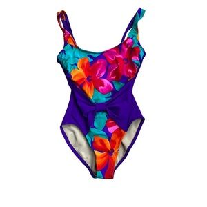 SLIMSUiT one piece swim suit, size 6, VGC